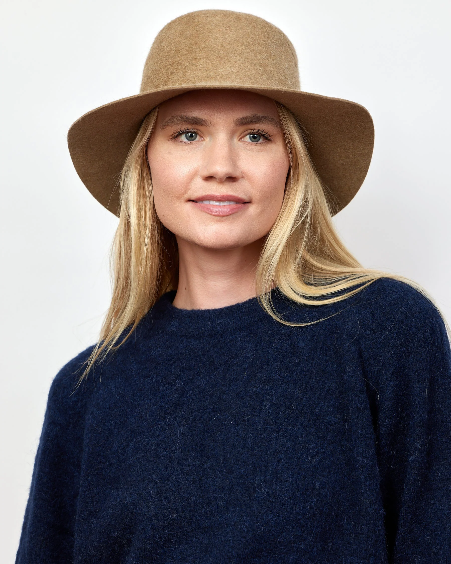 Anna Packable Bucket - Image 4