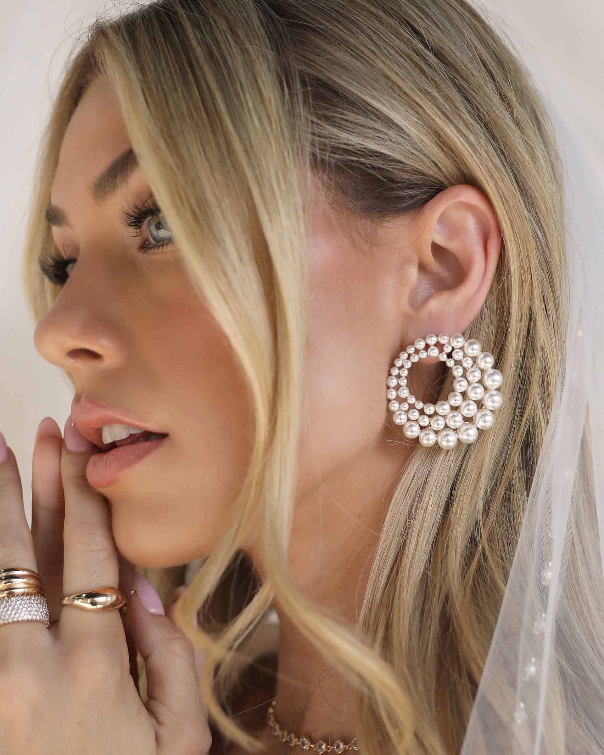 Blushing Pearl Earrings - Image 4