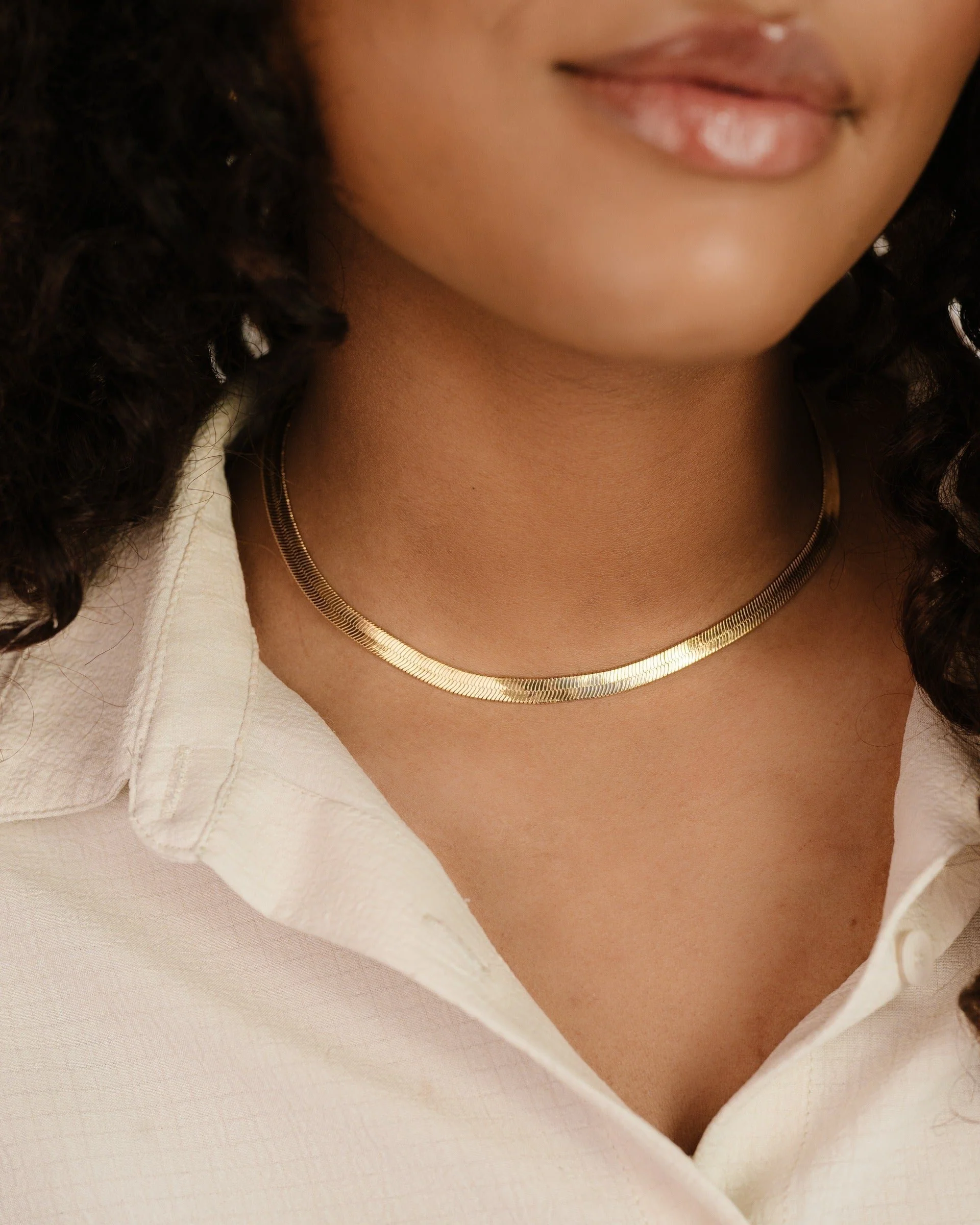 Brooklyn Flat Herringbone Chain Necklace - Image 3