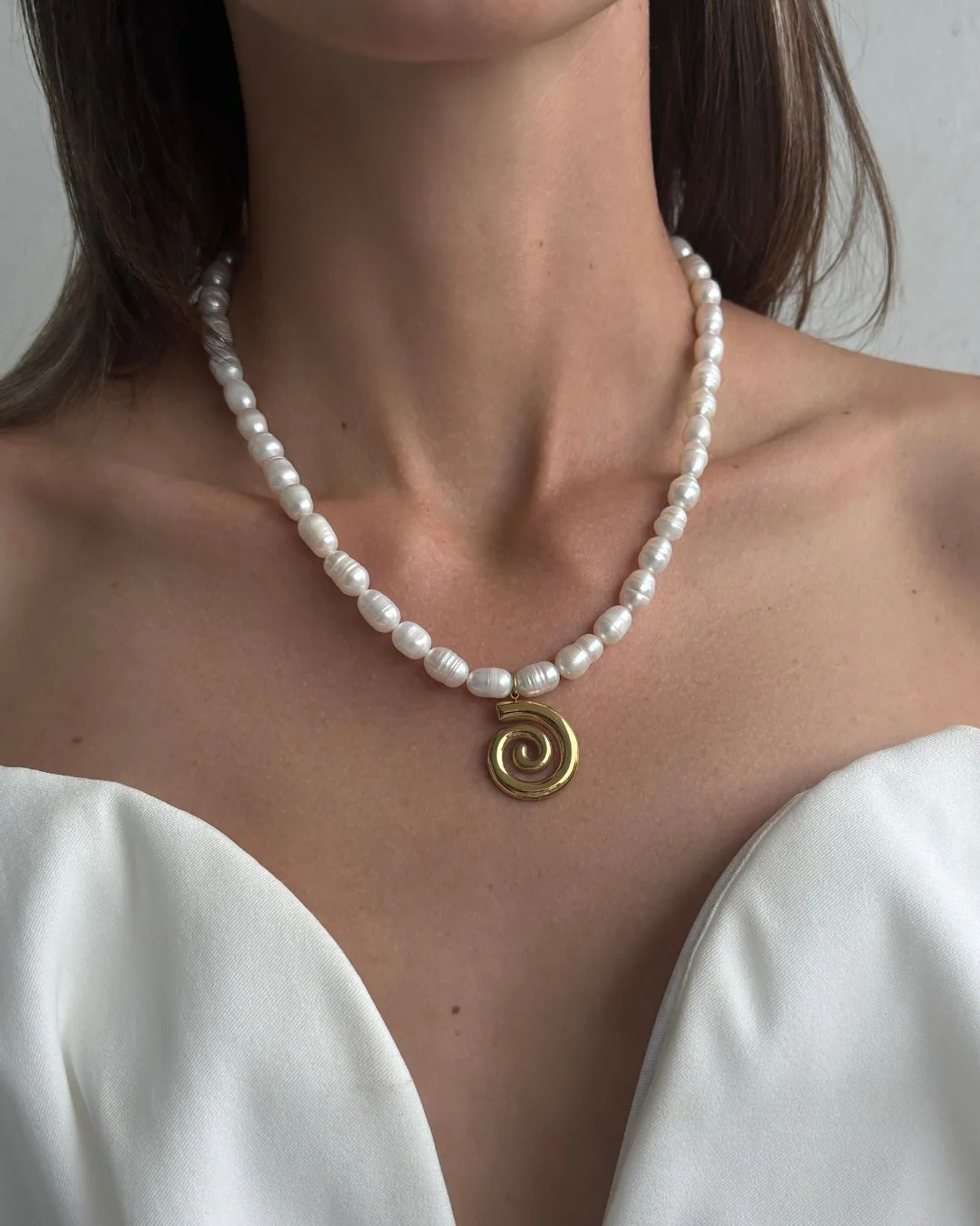 FRESHWATER PEARL ATHENA NECKLACE - Image 2