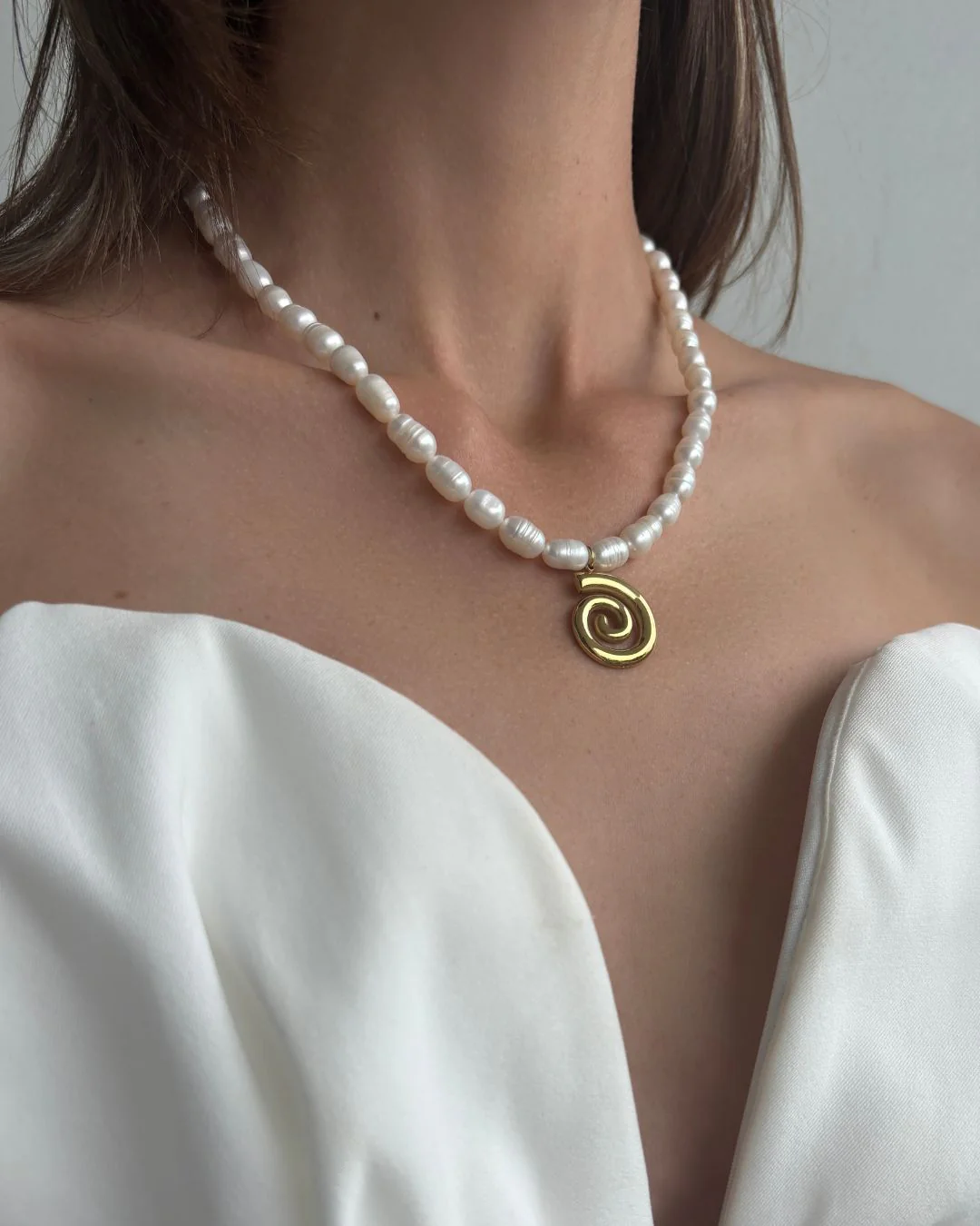 FRESHWATER PEARL ATHENA NECKLACE - Image 4