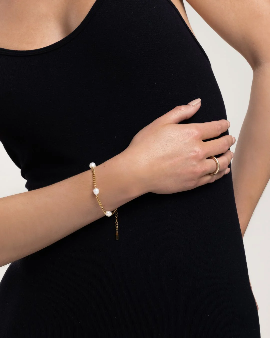 FRESHWATER PEARL SABINE BRACELET - Image 2