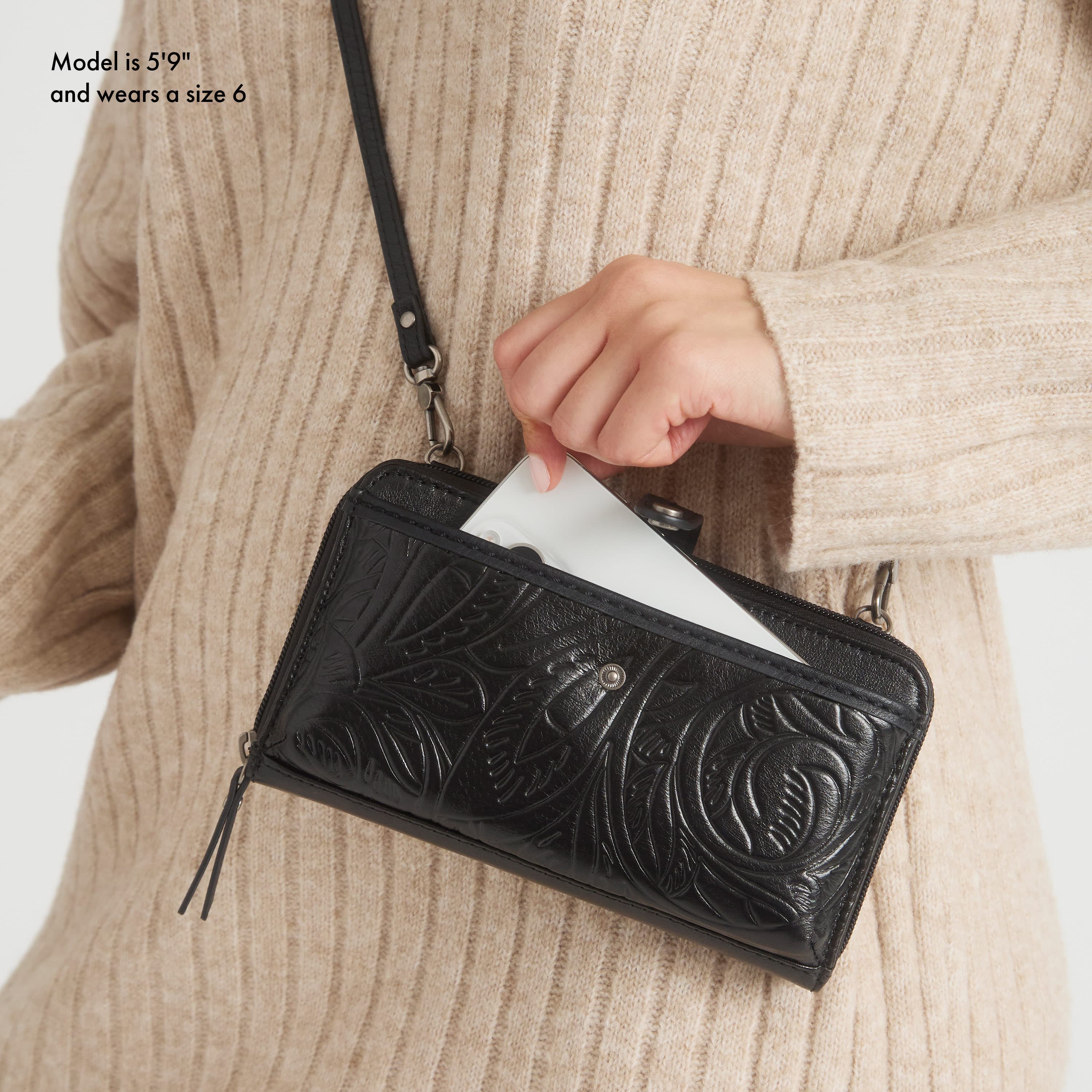 Iris Smartphone Wallet - Leather - Black Leaf Embossed - Image 2