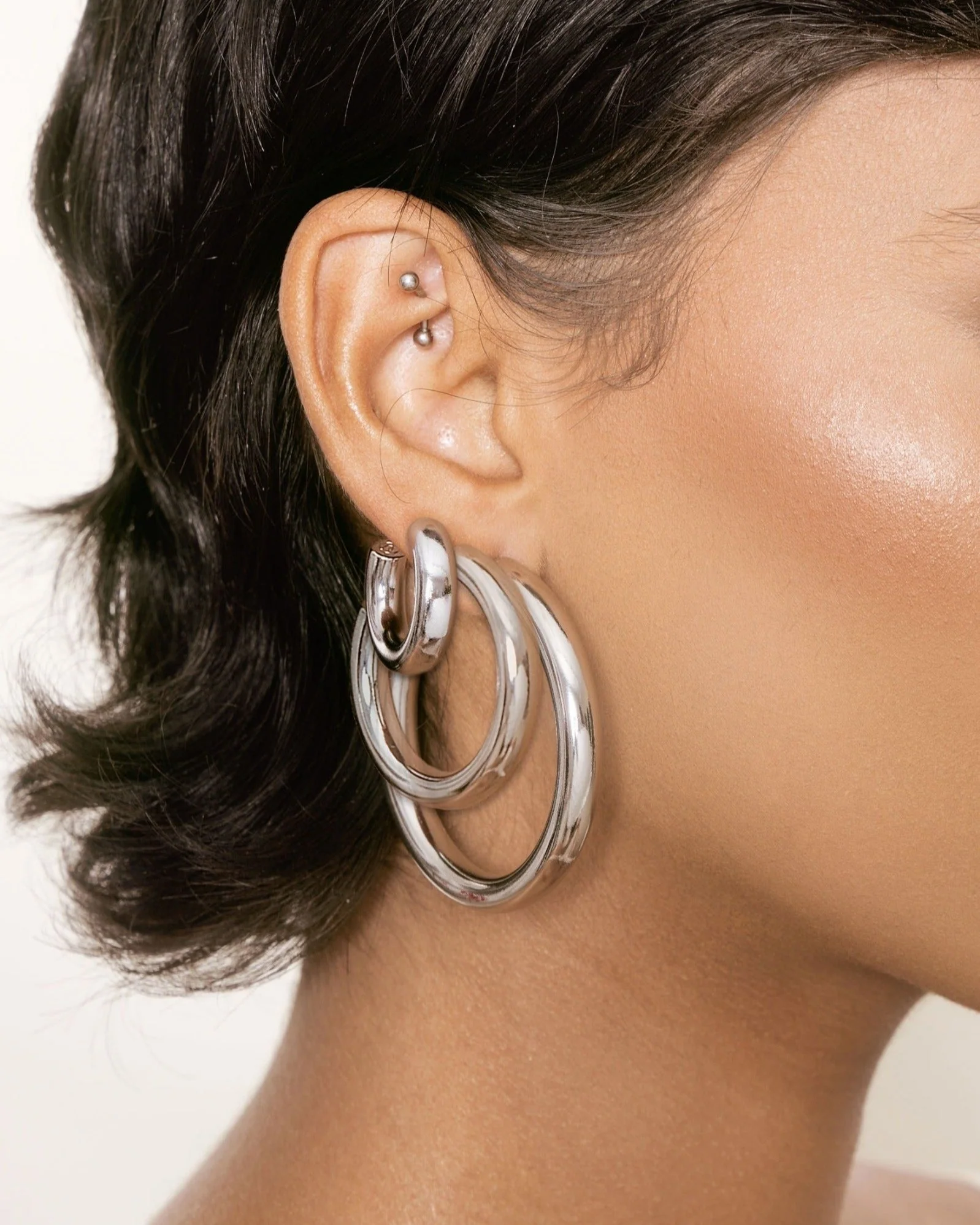 Large Thick Classic Hoops - Image 8