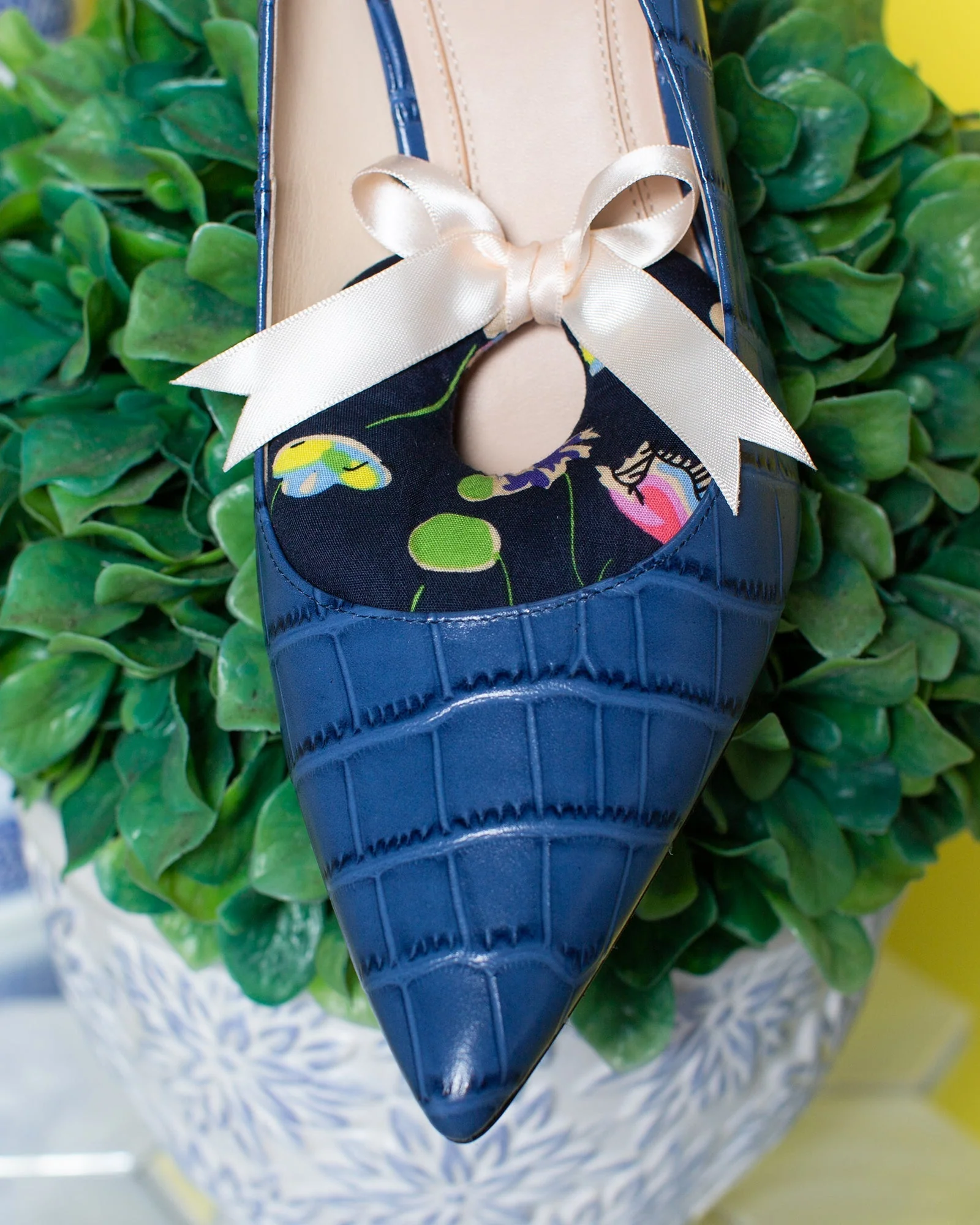 Midnight Bloom Shoe Stuffer Inserts - Image 4