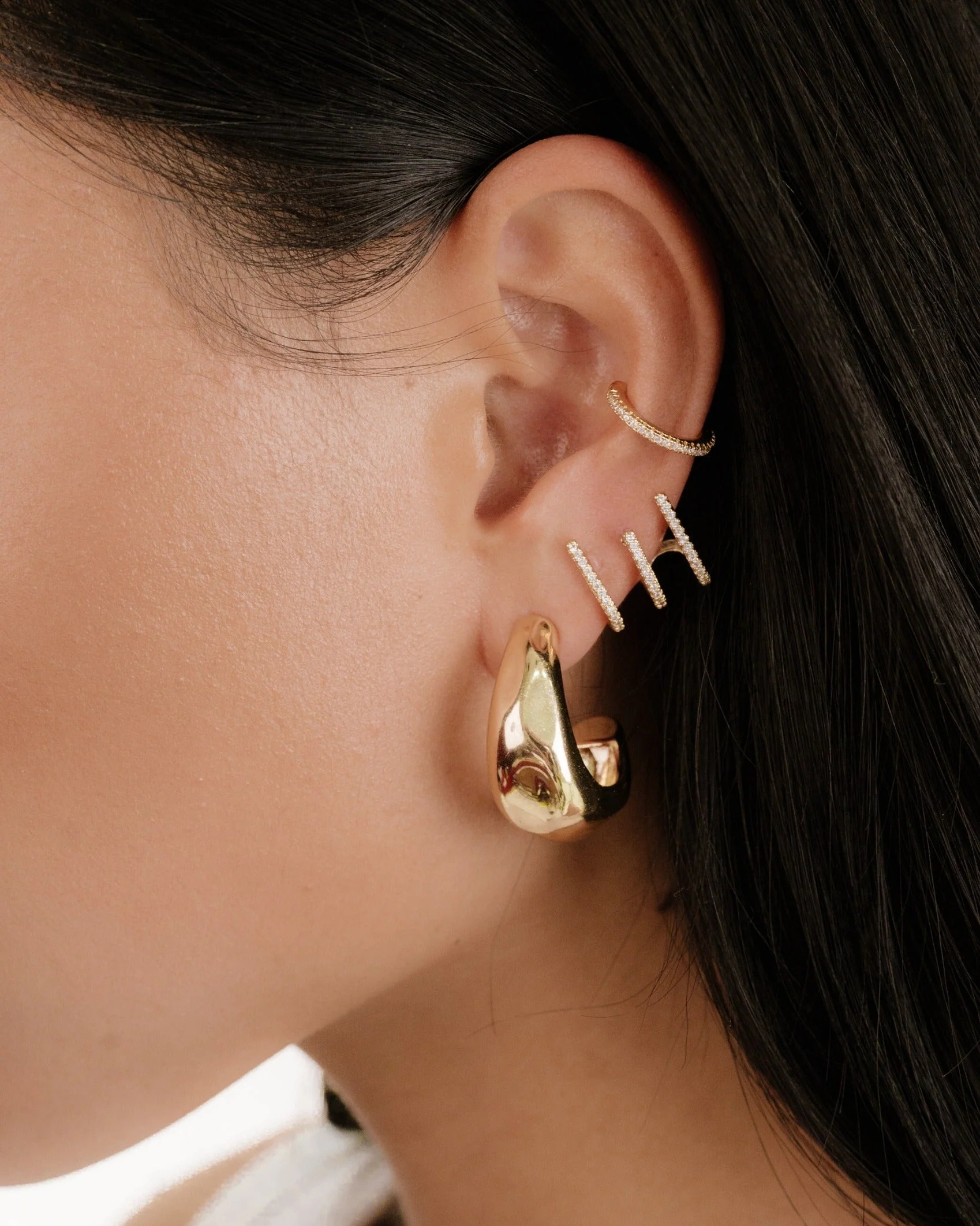 Mini Sparkler Crystal Ear Cuff - Image 4