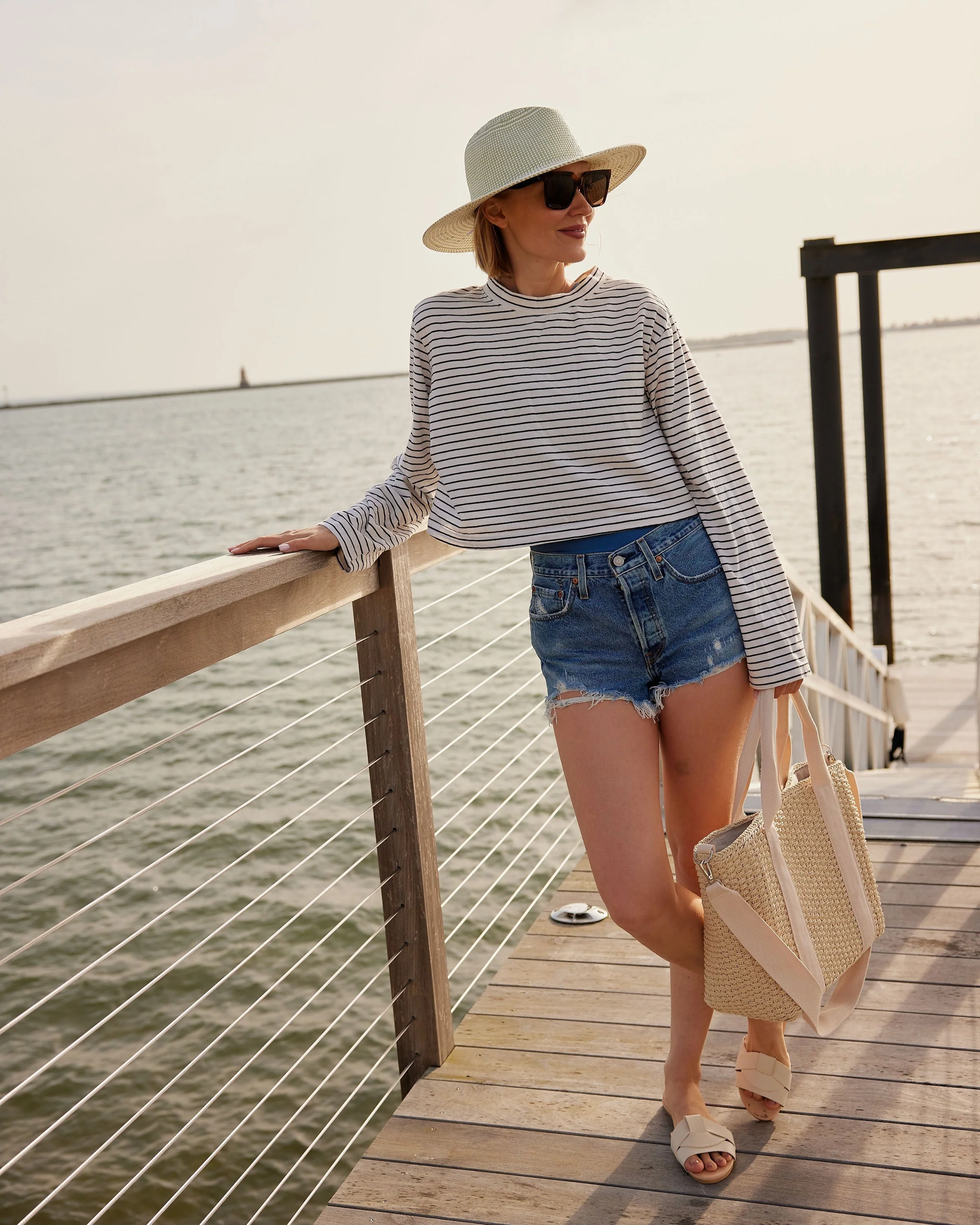 Modern Straw Cooler Tote - Image 6