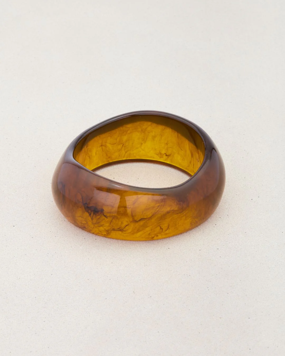 TERRA BANGLE
