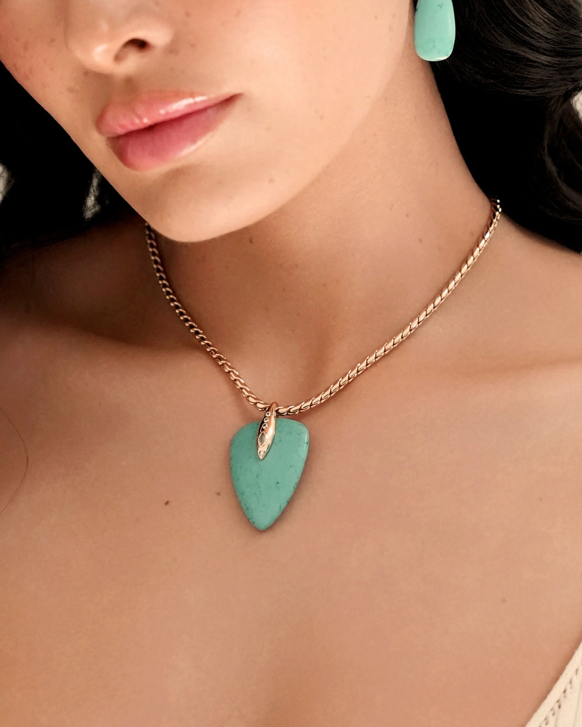 Turquoise Solstice Pendant Choker - Image 2