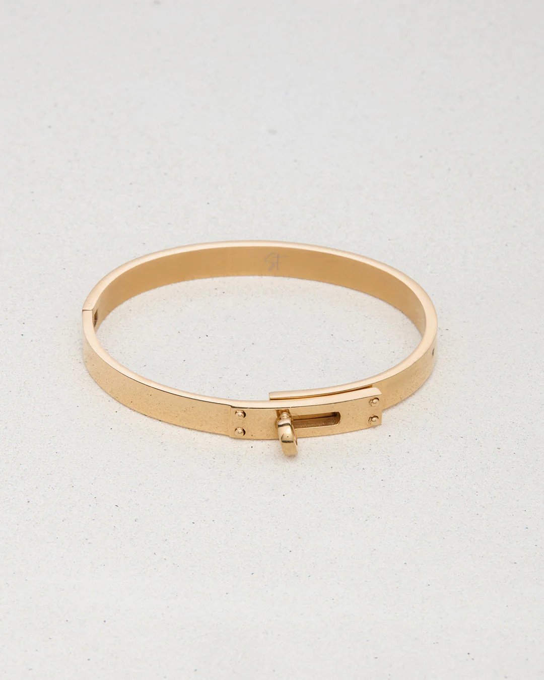 Voltaire Cuff